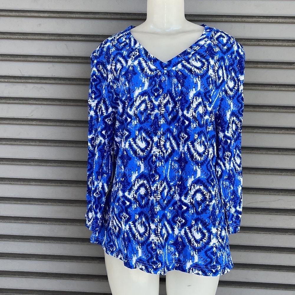 J. Bee Blue & White Ikat Abstract Print Split V-Neck Knit Top Size XL